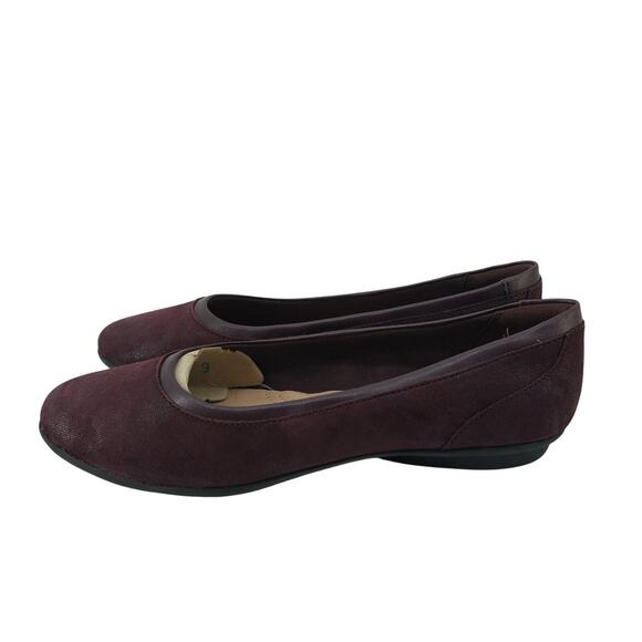 Clarks Gracelin Mara Soft Cushion Ballet Flat 9M Purple Plum - Picture 1 of 13